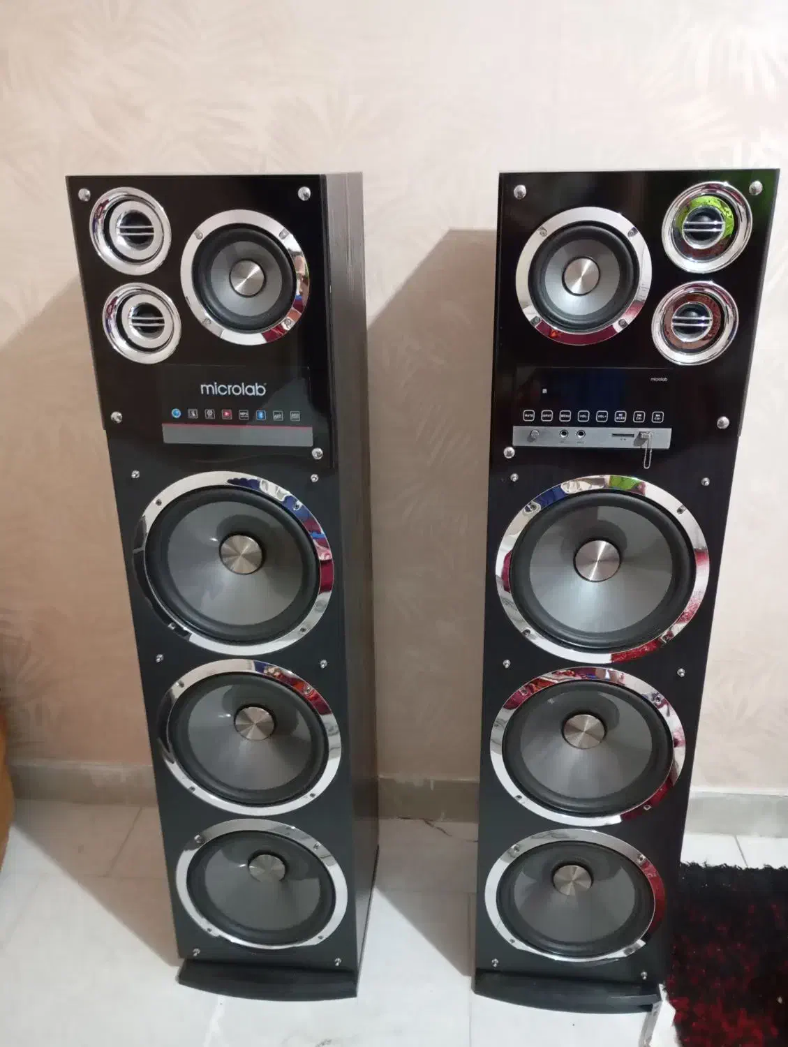 باند ایستاده میکرولب صدا قوی|سیستم صوتی خانگی|رباطکریم, نصیرشهر|دیوار