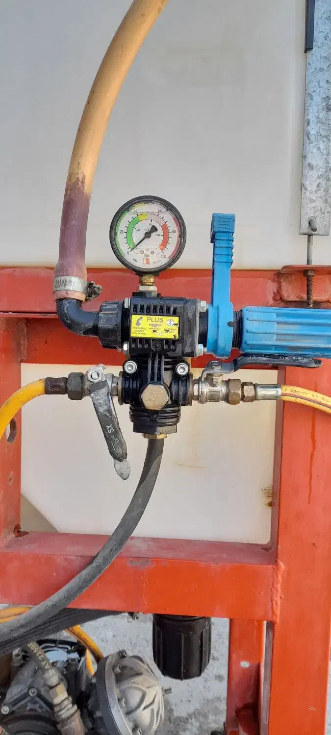 سمپاش. کنتیواتر.گاو اهن|ماشین‌آلات صنعتی|دینور, |دیوار