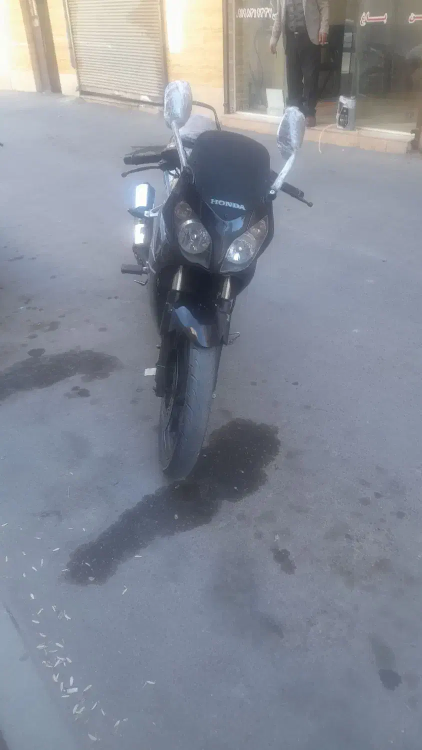 سی بی ار ۱۵۰ zxcbr هندانینجا ۲۵۰ سی بی ۲۵۰|موتورسیکلت|رباط‌کریم, نصیرشهر|دیوار