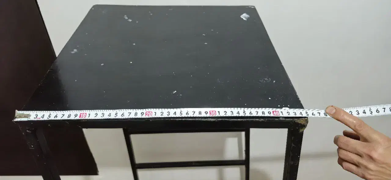 چهار پایه اهنی محکم|صندلی و نیمکت|بجنورد, |دیوار