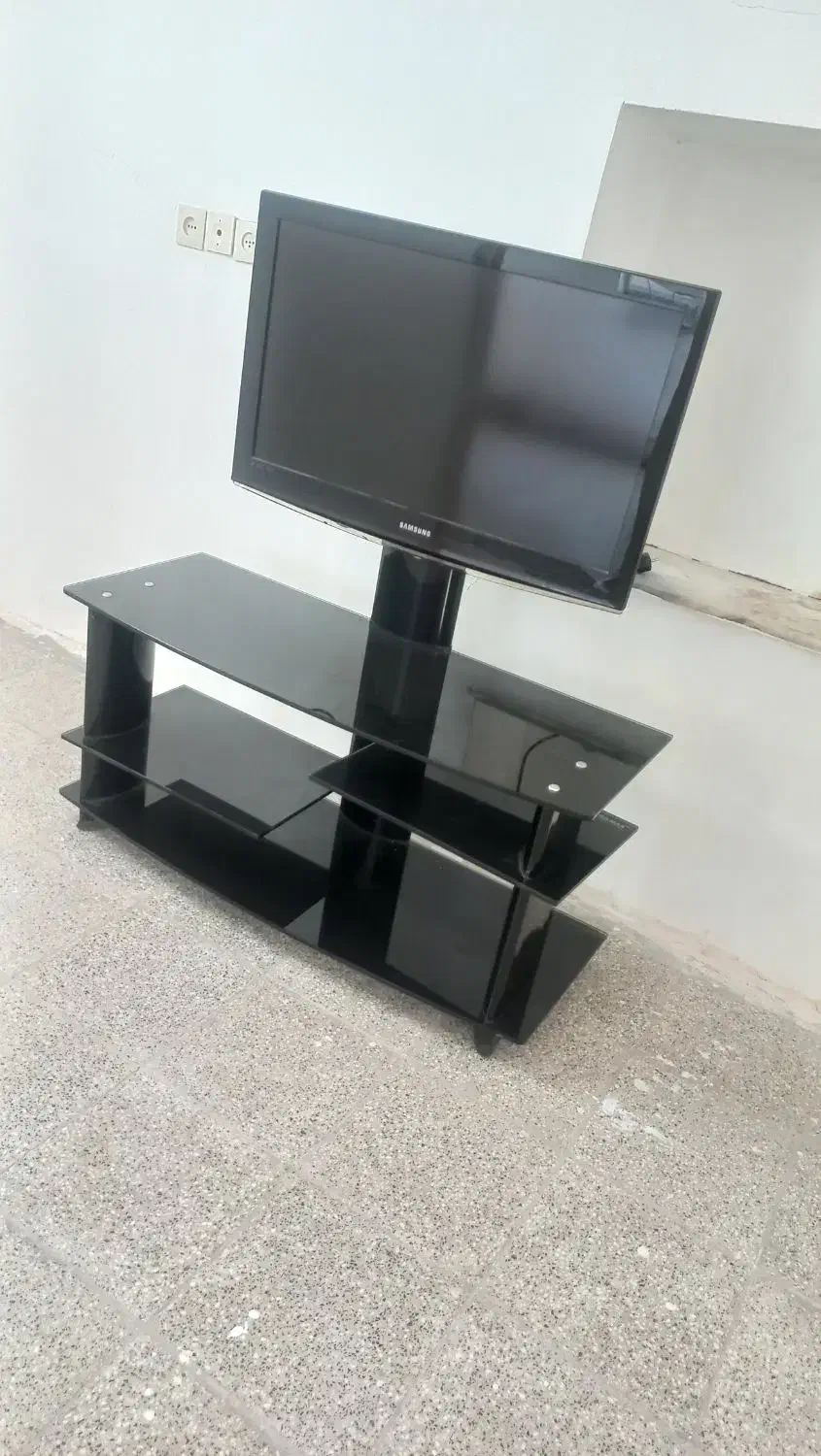 تلوزیون آل سی دی|تلویزیون و پروژکتور|مینودشت, |دیوار