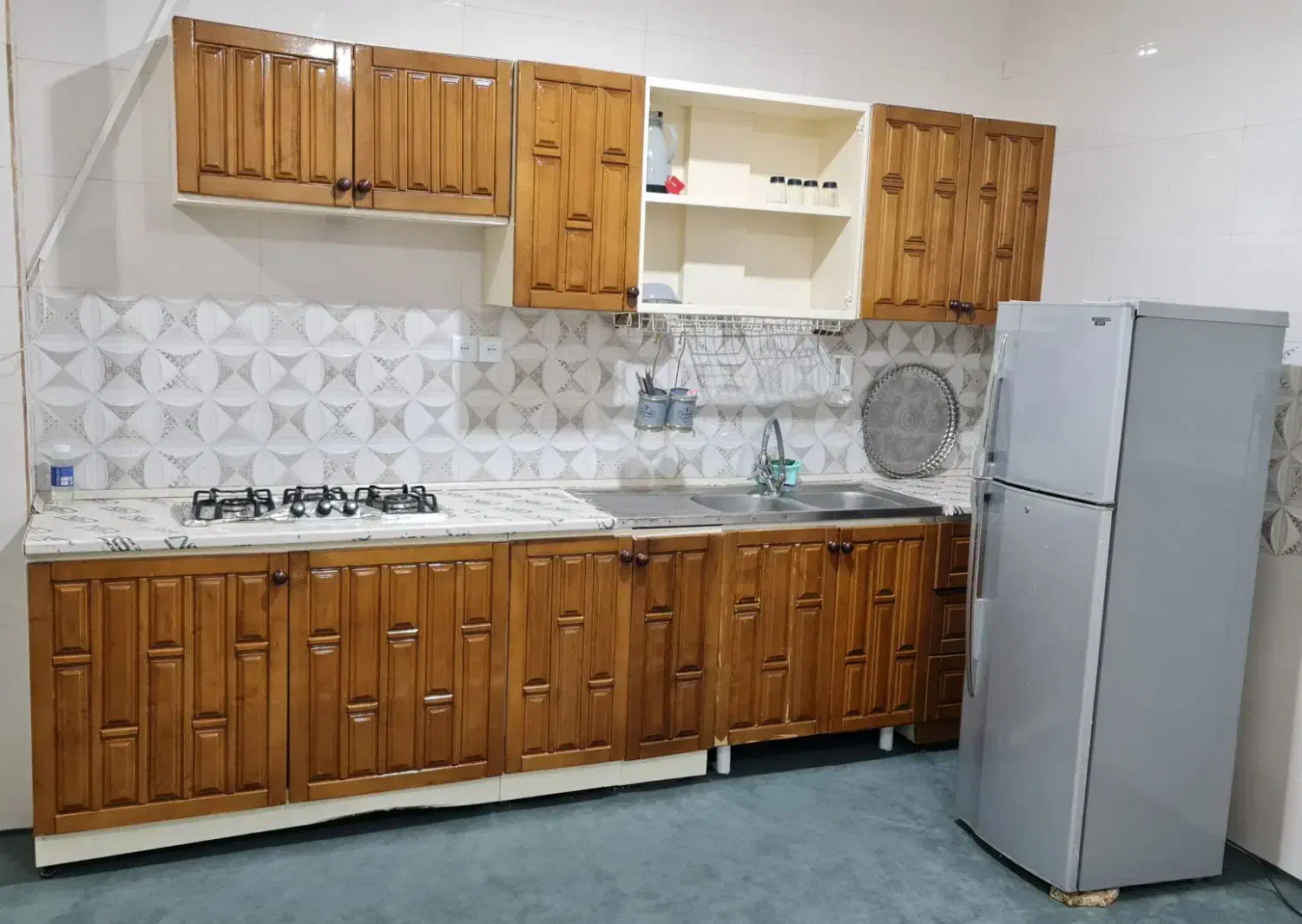اجاره سوئیت نقلی مرکز شهر ( شیخ آباد ) با پارکینگ|اجارهٔ کوتاه‌مدت آپارتمان و سوئیت|میناب, |دیوار