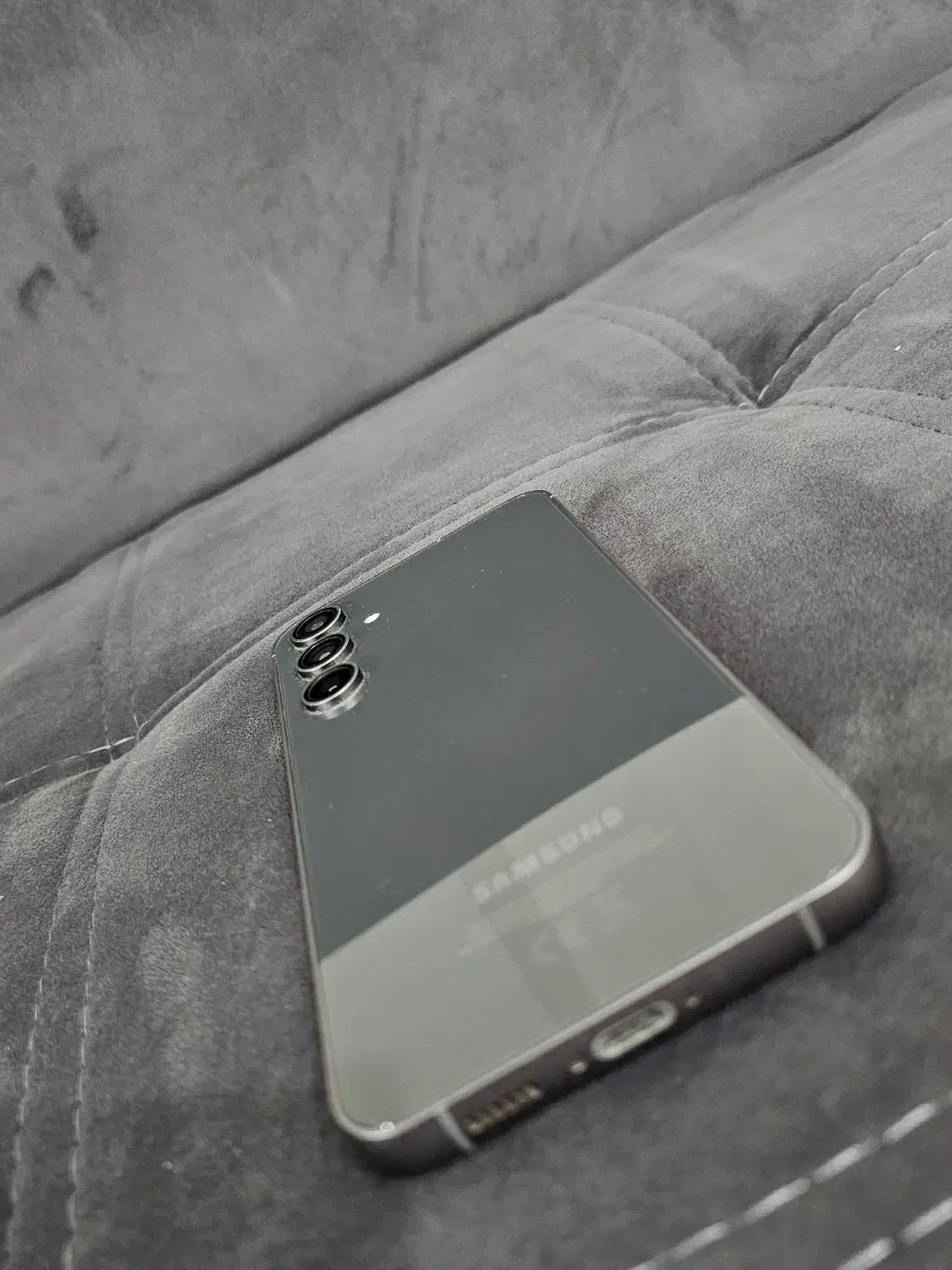 s 23 fe|موبایل|تهران, آهنگ|دیوار