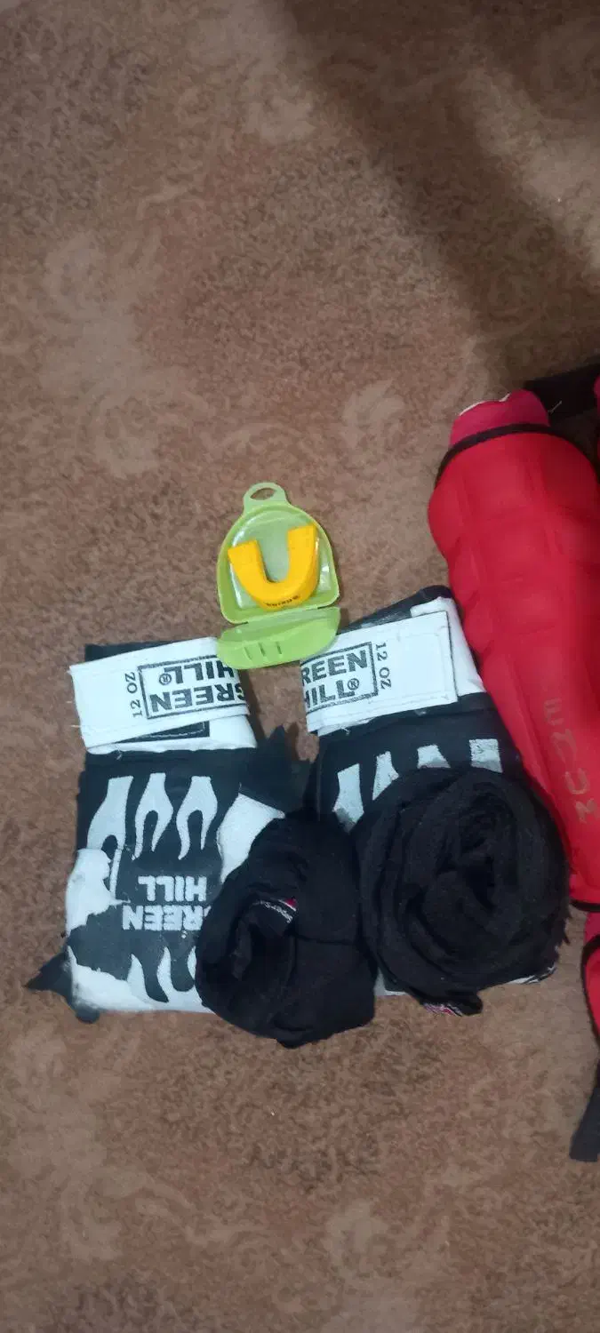 فروش فوری لوازم ورزشی کیک بوکس|تجهیزات ورزشی|الیگودرز, |دیوار