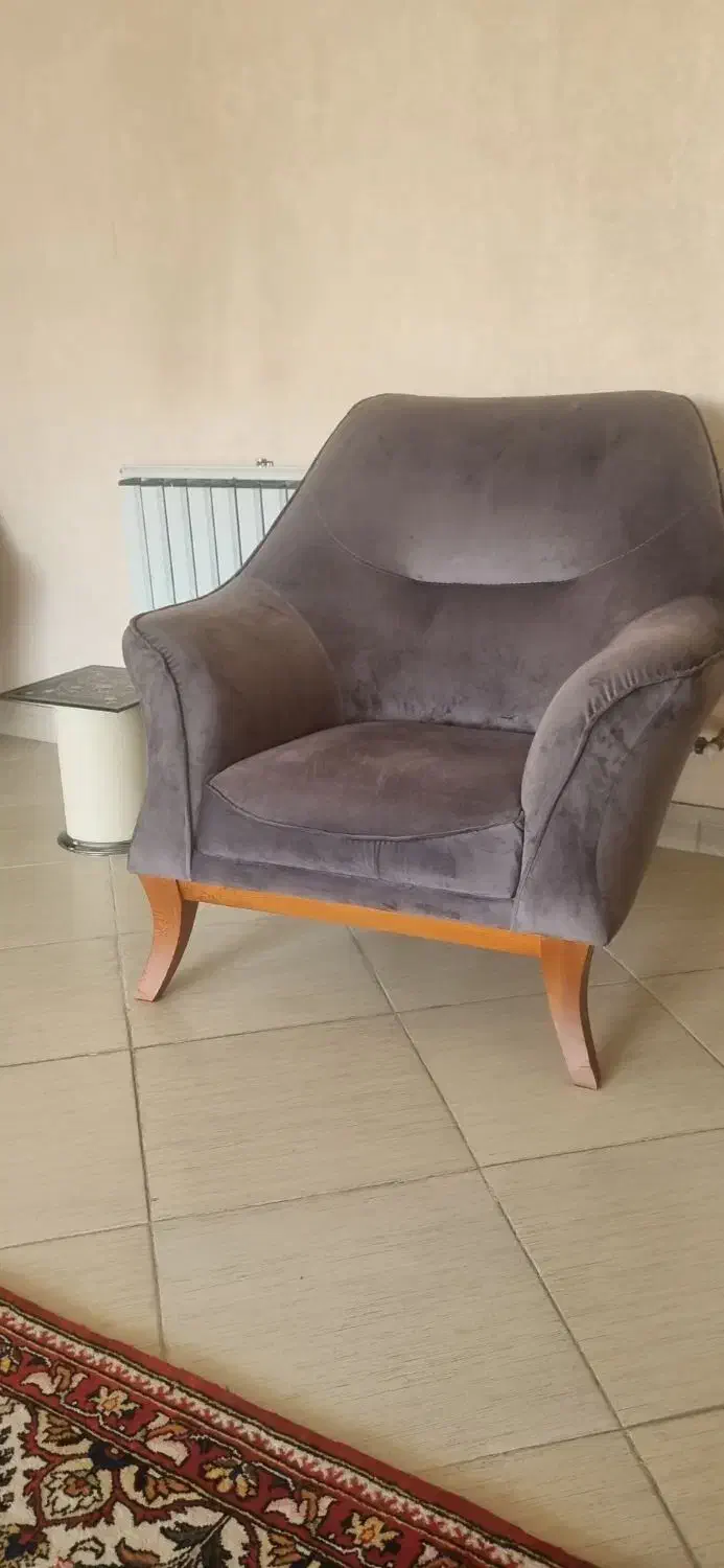 نیمست مبلمان|مبلمان خانگی و میز عسلی|اراک, |دیوار