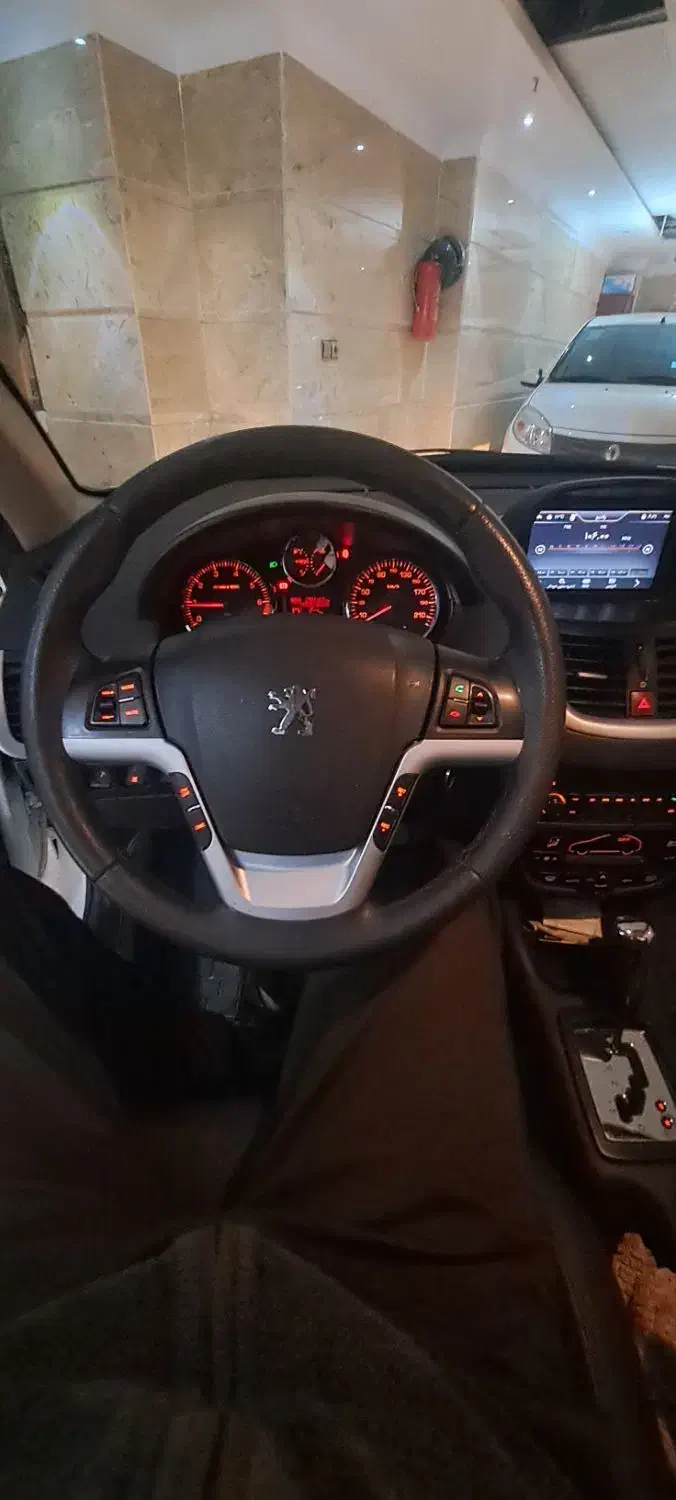 پژو ۲۰۷ اتوماتیک پانوراما کم کار سند دست اول|خودرو سواری و وانت|تهران, قزل قلعه|دیوار