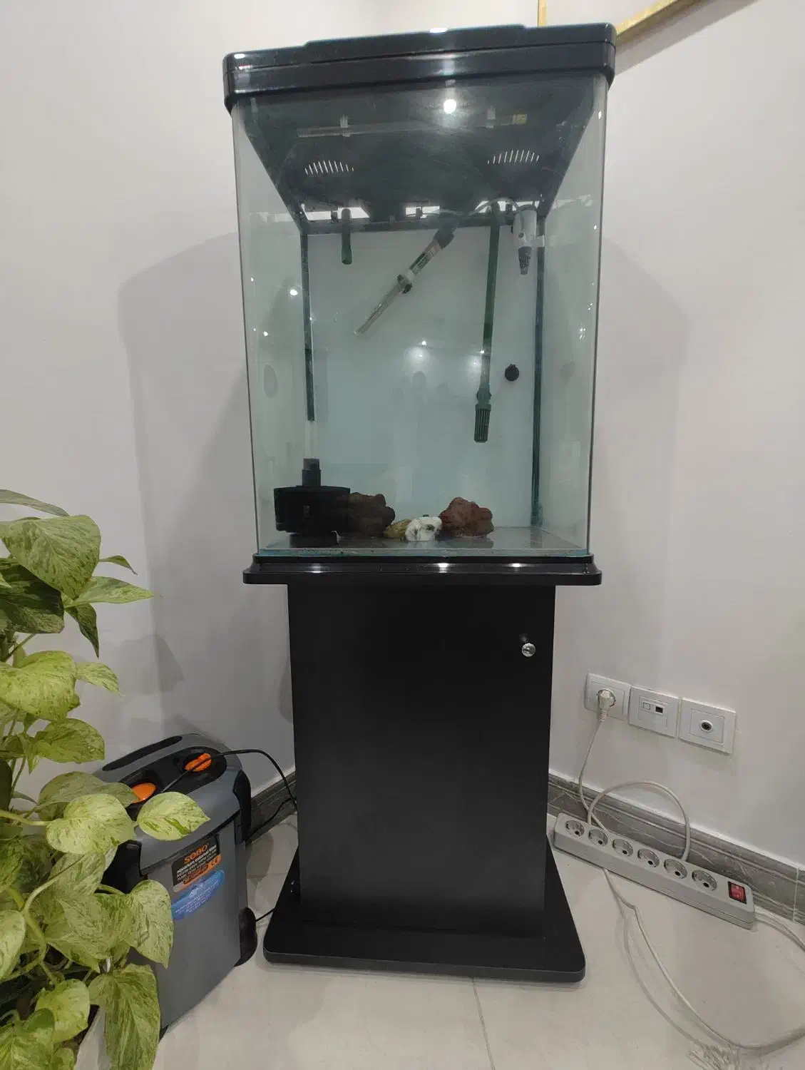 آکواریوم*35*40*70|ماهی|پردیس, فاز ۴|دیوار