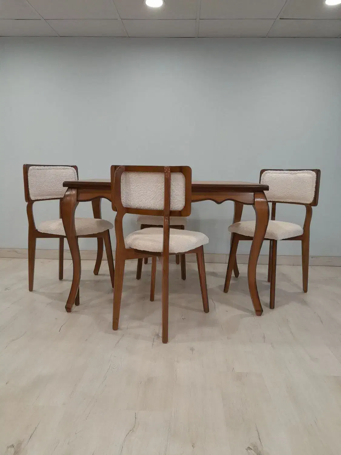 ست ۴نفره  حصیری پشت پارچه|میز و صندلی غذاخوری|همدان, |دیوار