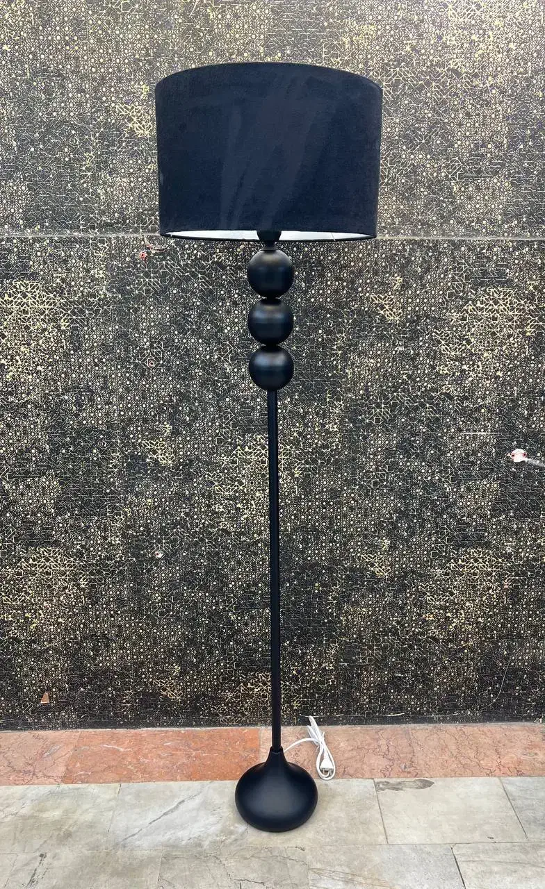 آباژور ایستاده فلزی با کلاهک مخمل|چراغ خواب و آباژور|تهران, اتابک|دیوار