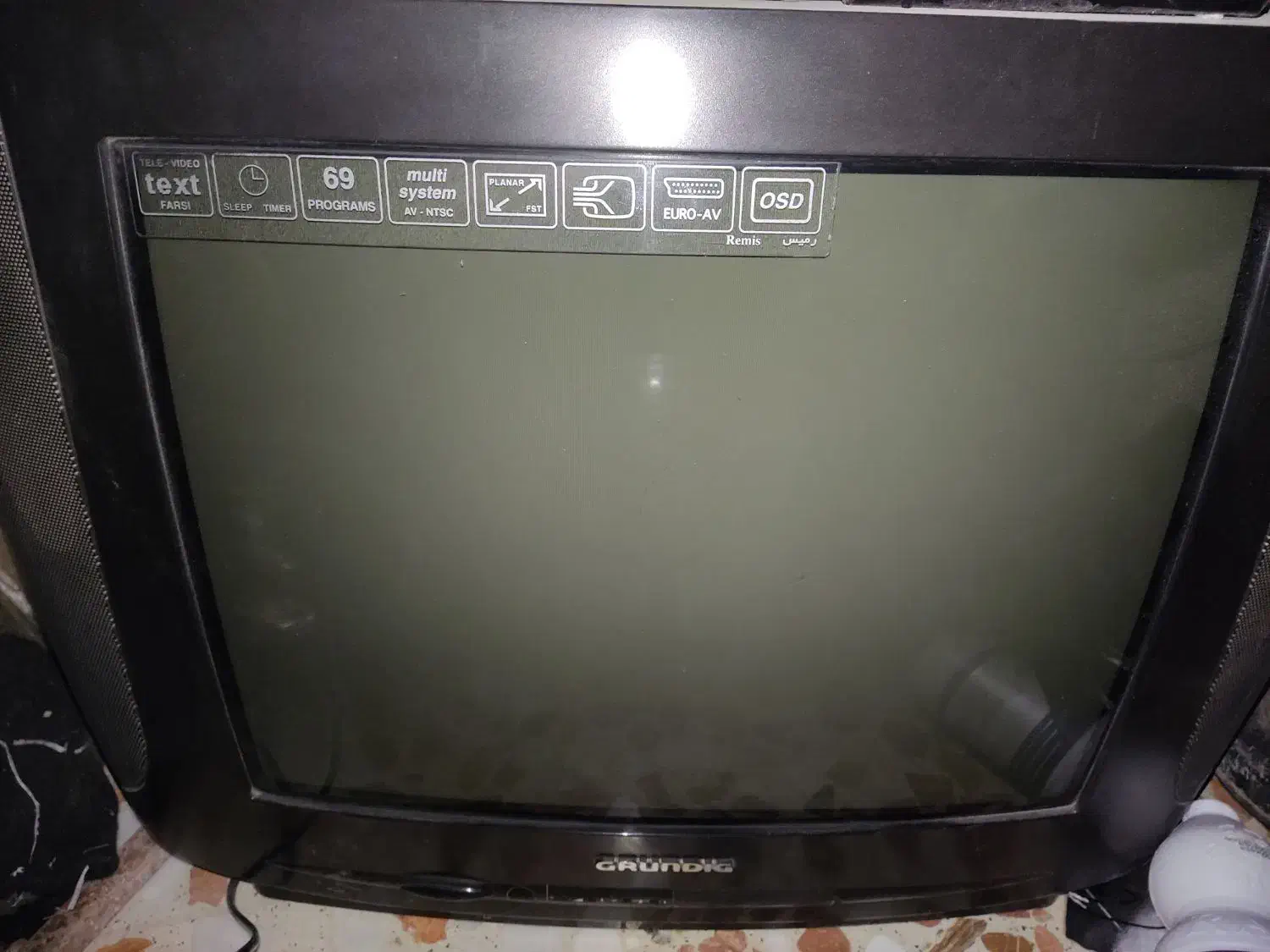 تلوزیون رنگی۲۱|تلویزیون و پروژکتور|خمینی‌شهر, |دیوار