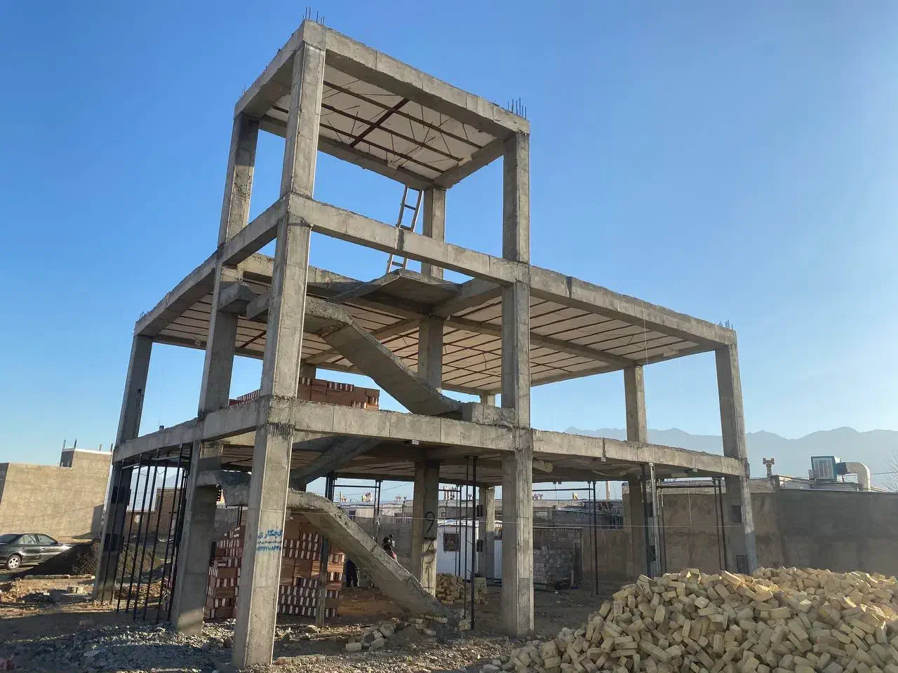 اجرای اسکلت بتن|خدمات پیشه و مهارت|شازند, |دیوار