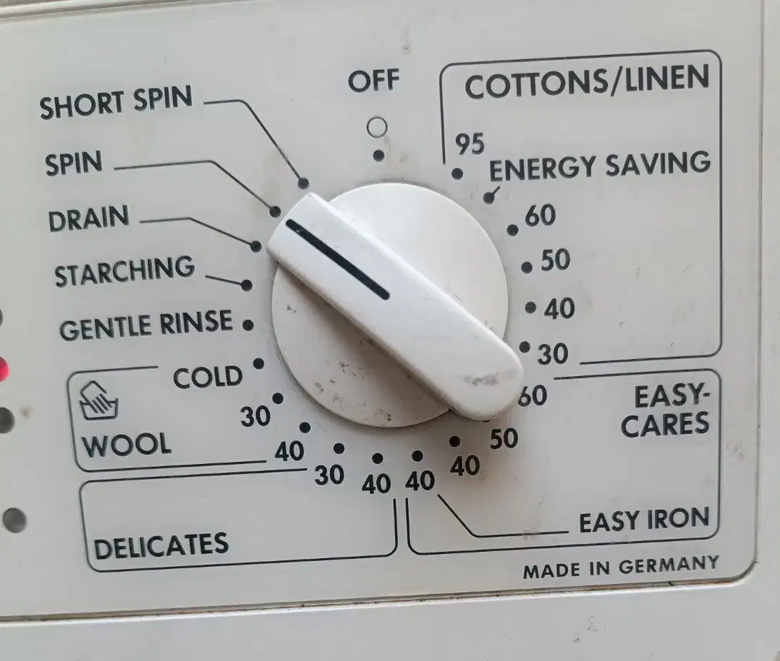 ماشین لباسشویی ۷کیلو AEG آلمان|ماشین لباسشویی و خشک‌کن لباس|ارومیه, |دیوار