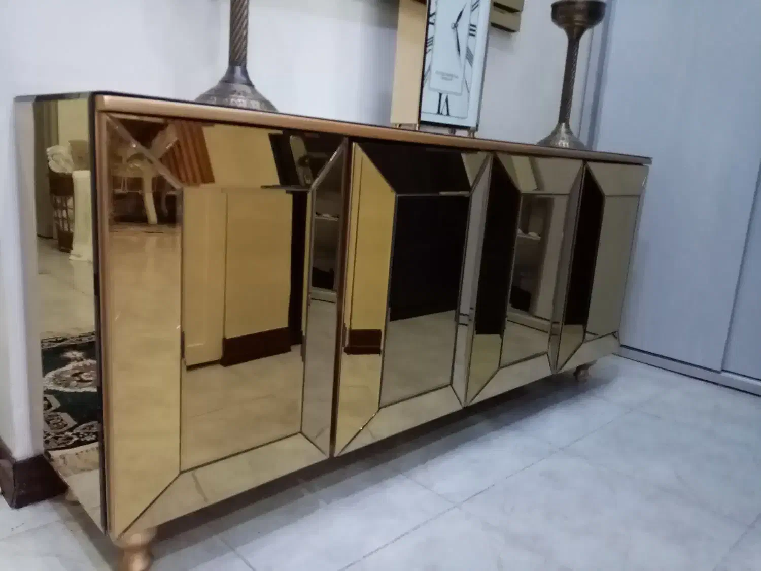 آینه کنسول|بوفه، ویترین، کنسول|پردیس, فاز ۸|دیوار