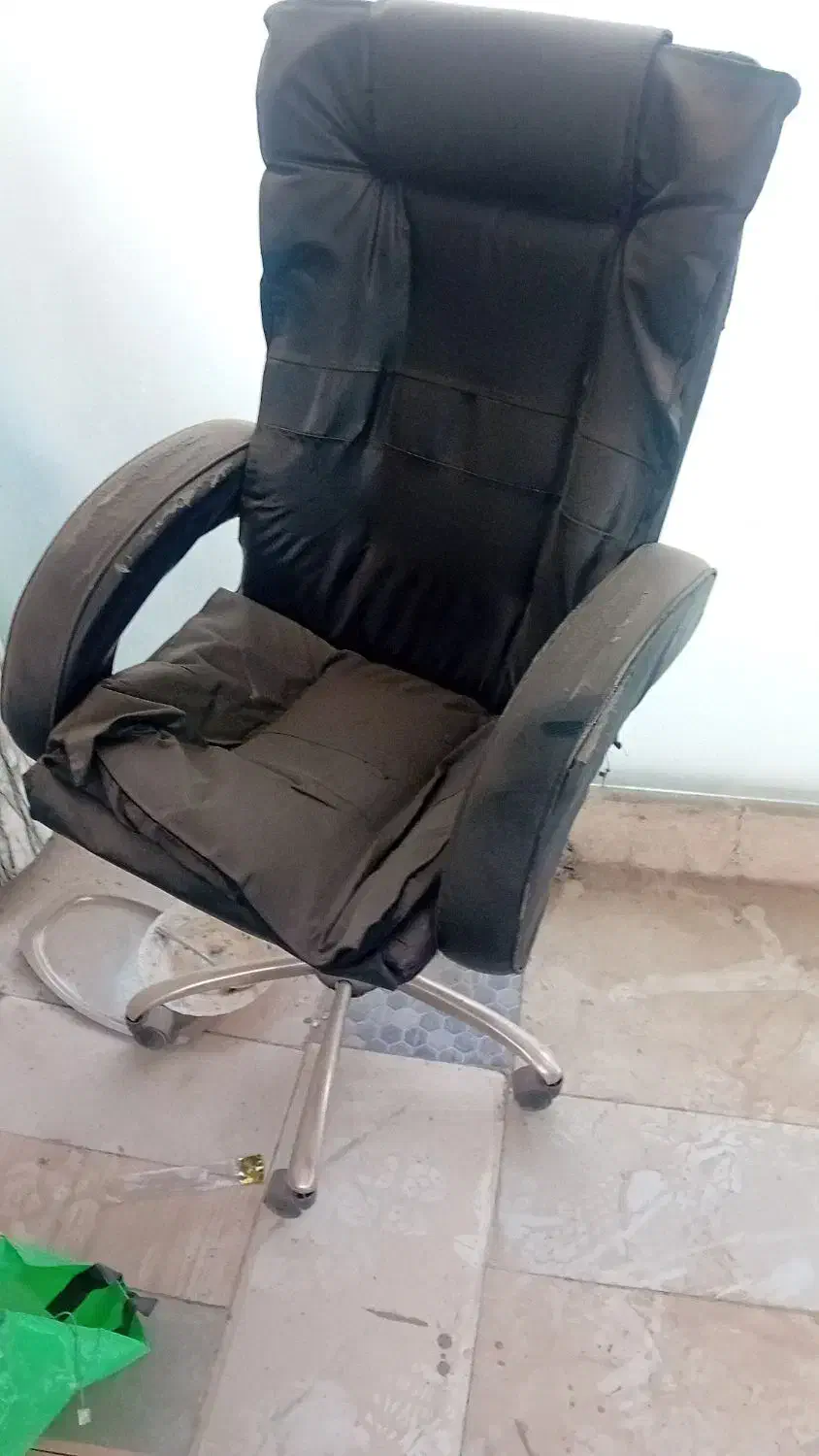 صندلی مدیریتی چرم|دفتر کار|پیشوا, |دیوار