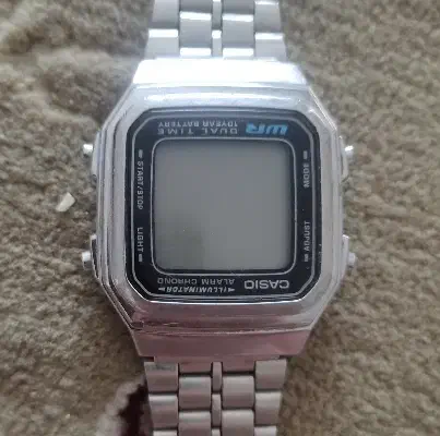 ساعت کاسیو اصل|ساعت|اصفهان, شهرک قدس|دیوار