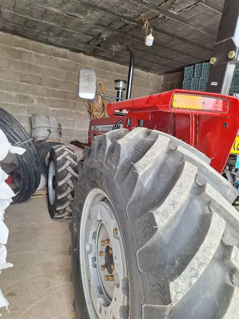 یکدستگاه تراکتور ۸۰۰ جفت مدل ۴۰۳ صفر بدون کارکرد|خودرو سنگین|بیضا, |دیوار