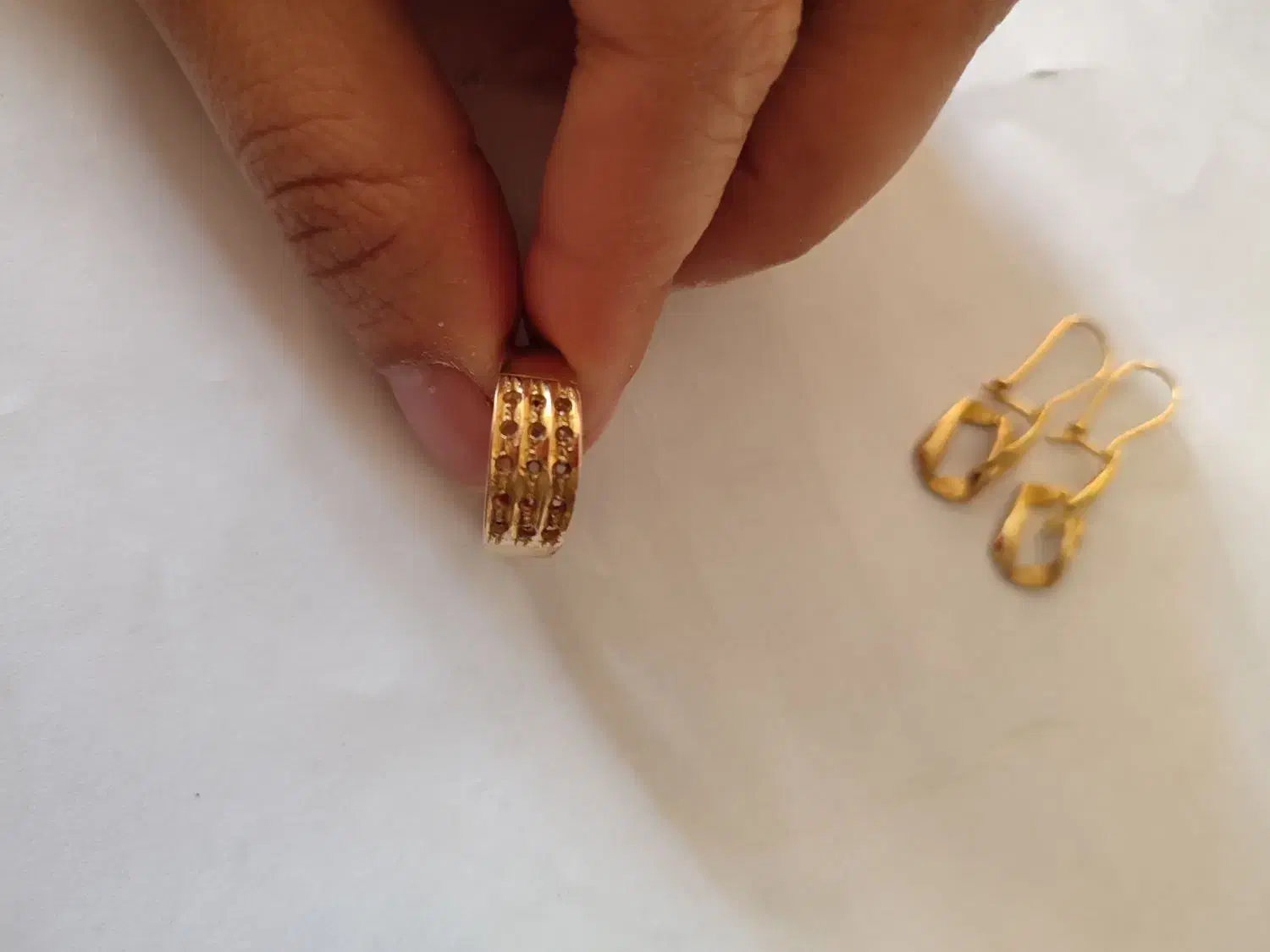 طلا در حد نو|جواهرات|بروجرد, |دیوار