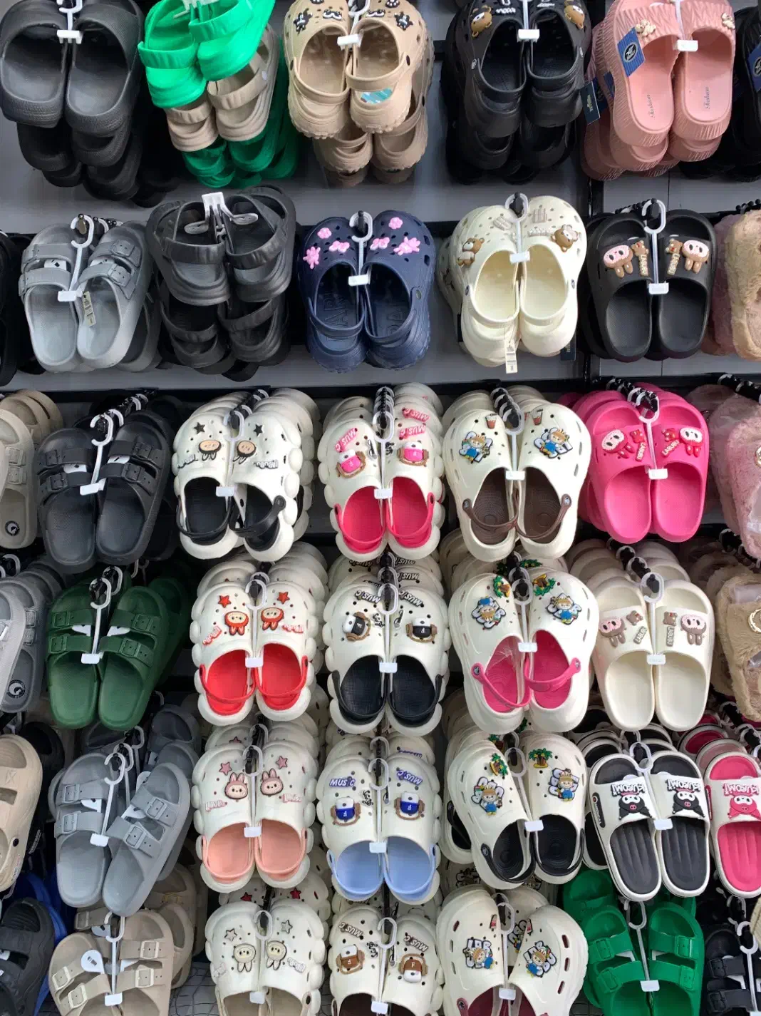 شهر صندل آداک بالاترین تنوع|کیف، کفش، کمربند|زنجان, |دیوار