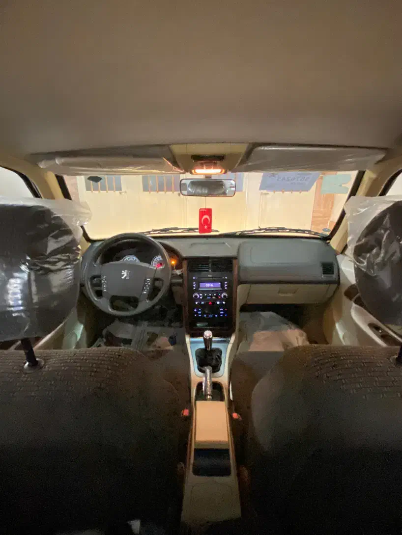 پژو پارس سال مدل۹۵ کم کارکرد|خودرو سواری و وانت|رشت, یخسازی|دیوار