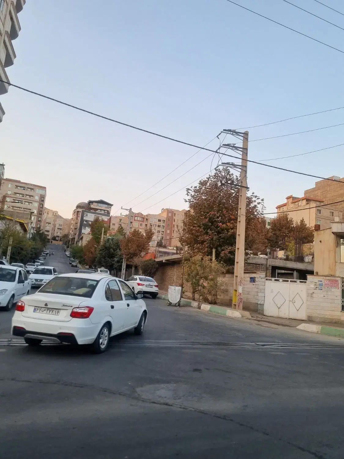 ۲۵۰ متر زمین .۲ طبقه بنا .بر حسابی|فروش زمین و ملک کلنگی|رودهن, |دیوار