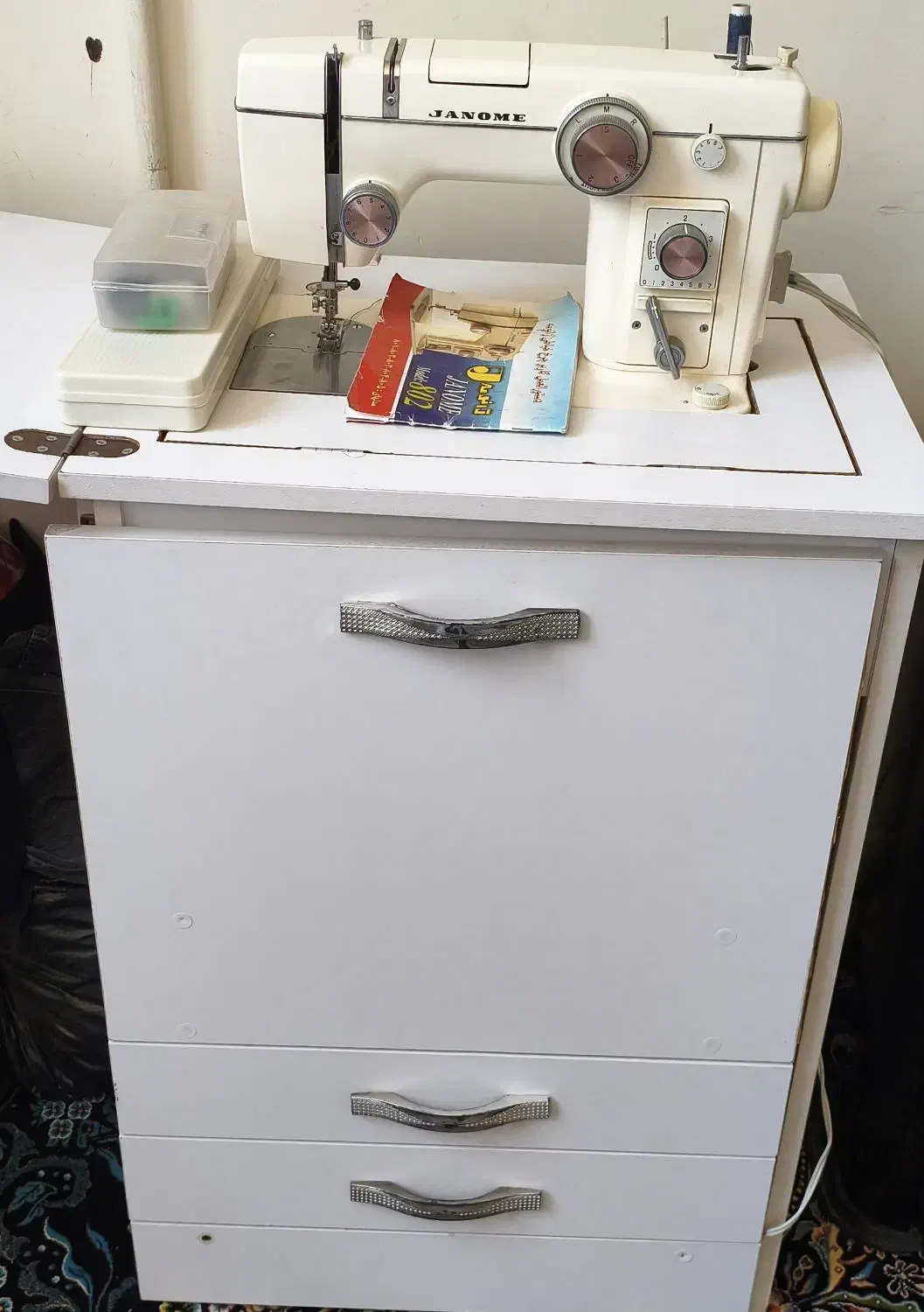 چرخ ژانومه802|چرخ خیاطی و ریسندگی|فلاورجان, |دیوار