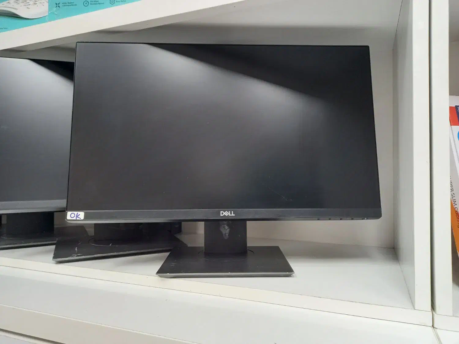 مانیتور ۲۴ اینچ Dell ، پورت HDMI ، فرم لس|قطعات و لوازم جانبی رایانه|قزوین, |دیوار