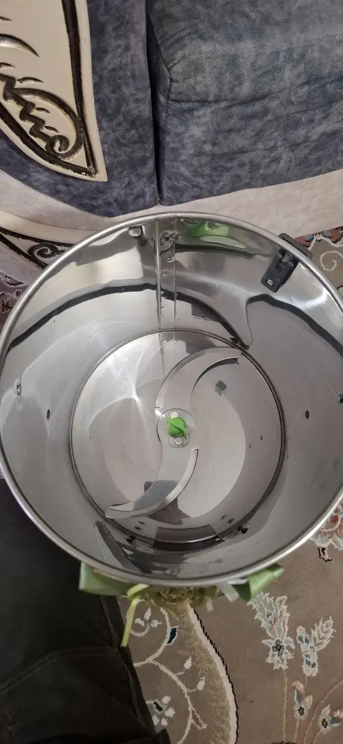 سبزی خورد کن سالم فقط قطع کن نیاز به تعمیر داره|خردکن، آسیاب، غذاساز|مشهد, طبرسی شمالی|دیوار