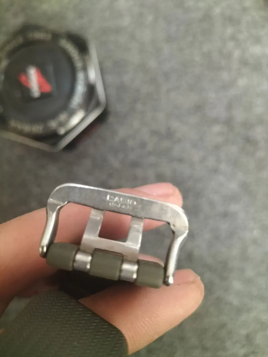 ساعت جی شاک|ساعت|هشتگرد, فاز ۱ مهستان|دیوار