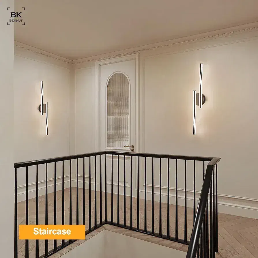 لوستر دیواری طرح پاپیونی ای ۶۰ سانت|لوستر و چراغ آویز|تهران, شهرک چیتگر|دیوار