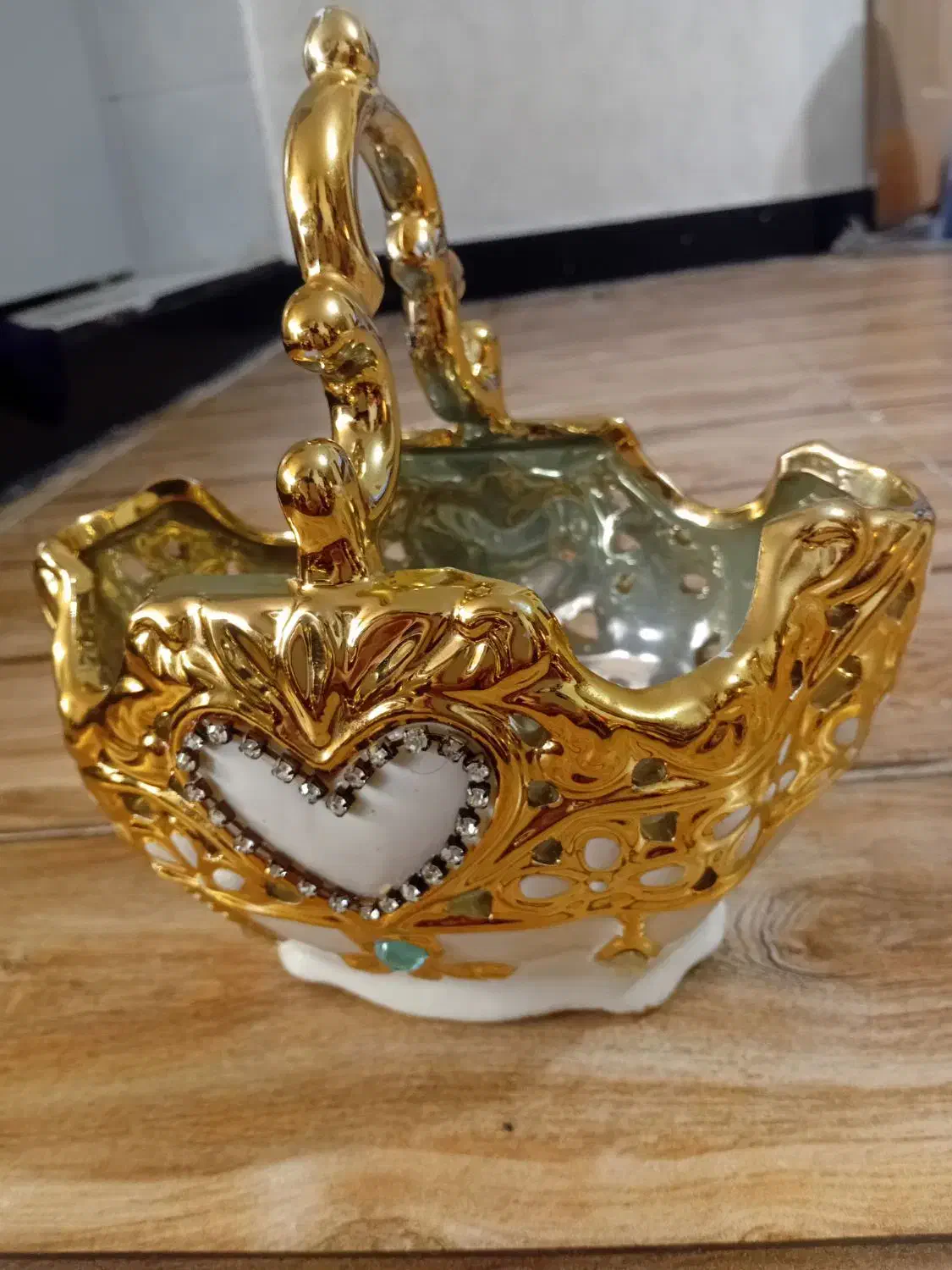 دکوری طلایی|مجسمه، تندیس، ماکت|کرج, حسن آباد|دیوار