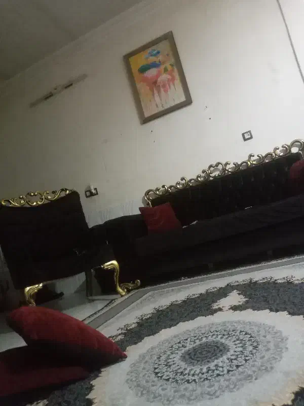 مبل ۷ نفره همراه با میز|مبلمان خانگی و میز عسلی|مشهد, دوست آباد|دیوار