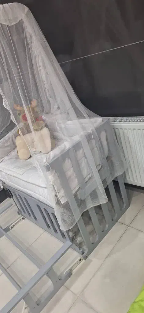 تخت خواب|تخت و صندلی بچه|پلدختر, |دیوار