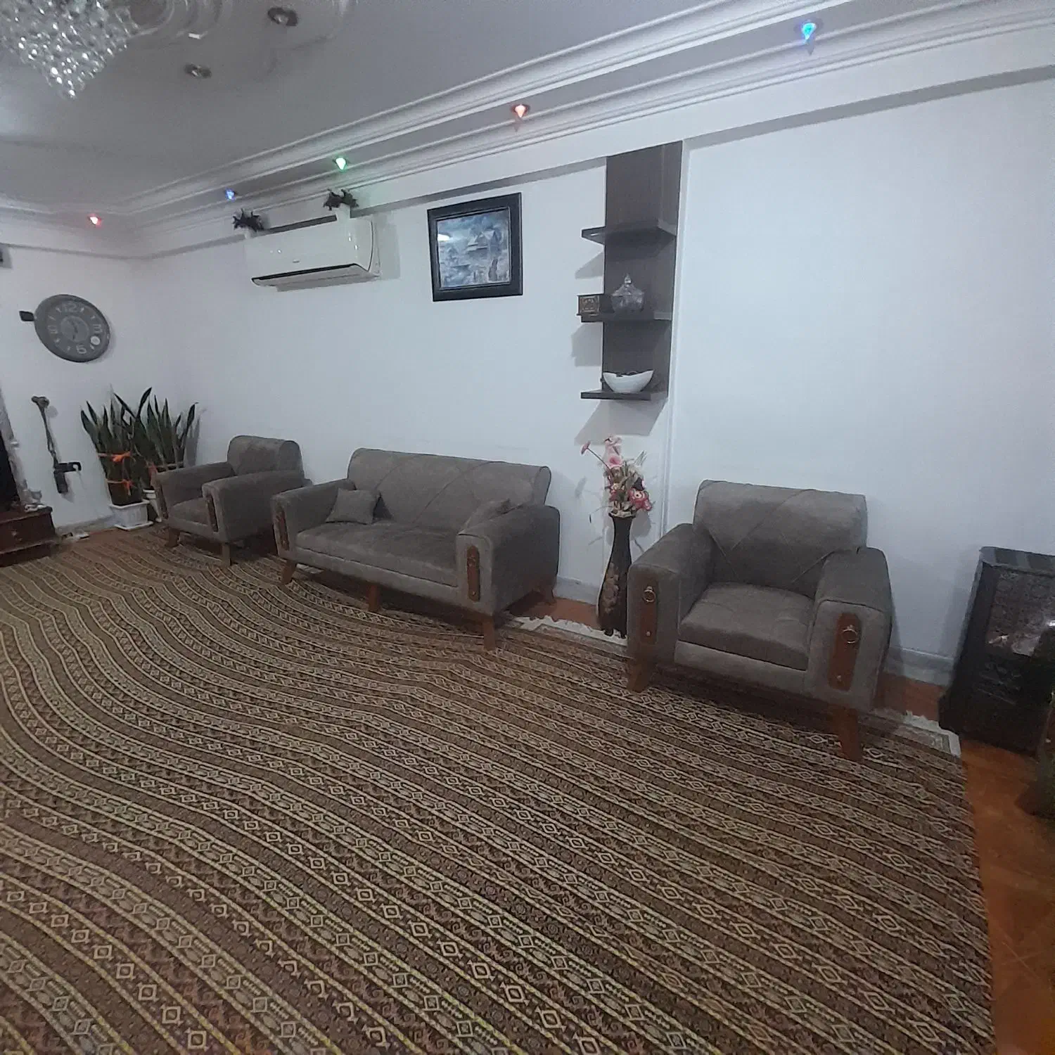 ویلاهدنجباتراس۴۰متریدرماسالوماسوله|اجارهٔ کوتاهمدت ویلا و باغ|ماسال, |دیوار