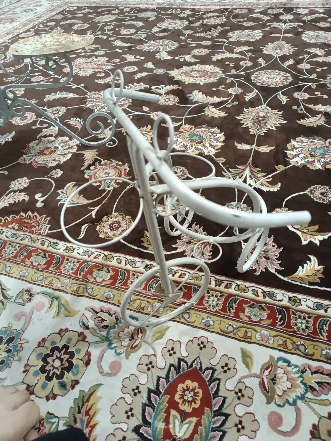 استند گل|گل و گیاه طبیعی|اندیشه, اندیشه فاز ۵|دیوار