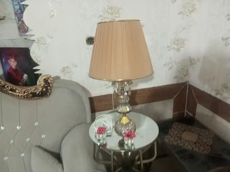 آواژور|چراغ خواب و آباژور|تربتحیدریه, حیدرآباد|دیوار