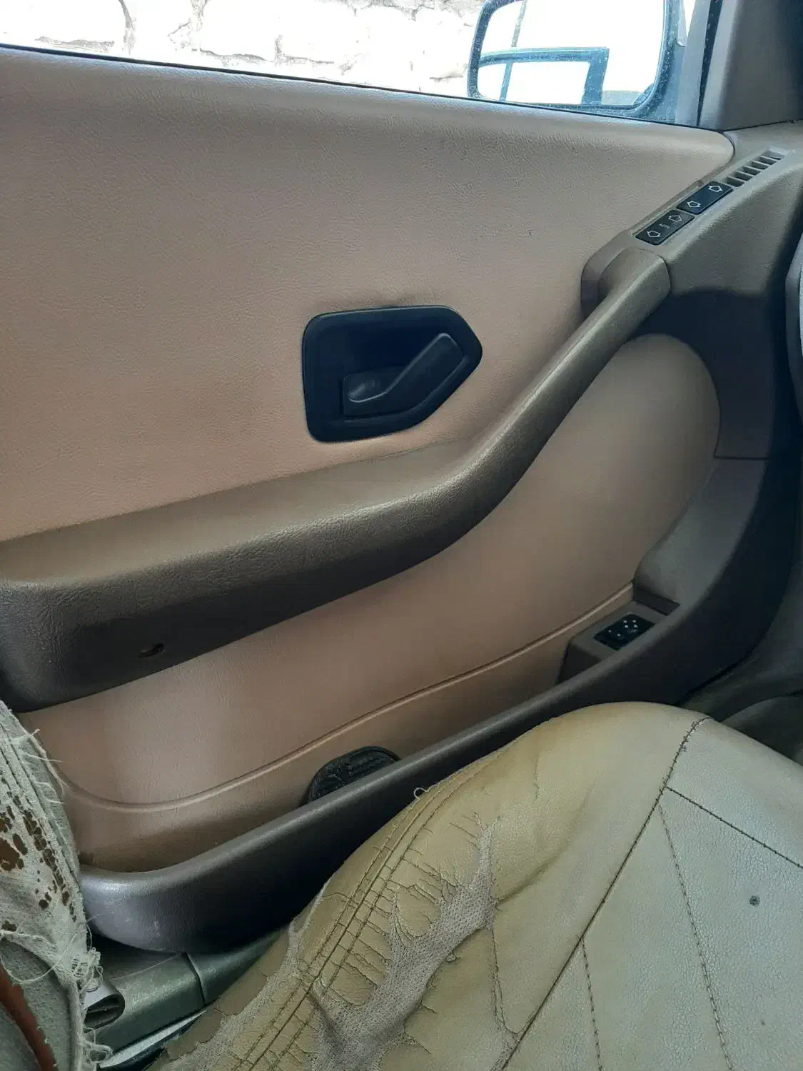 چهار تا روکش در 405 درحدنو معاوضه روکش تیوفایو|قطعات یدکی و لوازم جانبی|چرداول, |دیوار