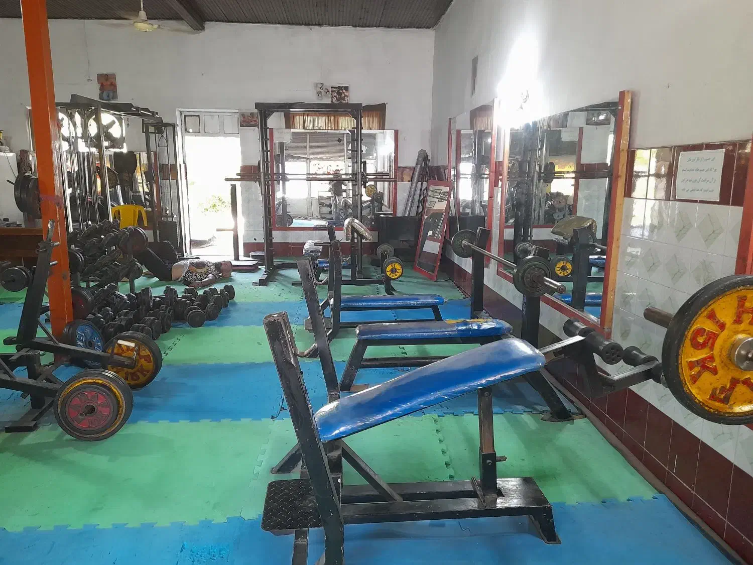 تجهیزات کامل دستگاه بدنسازی|تجهیزات ورزشی|رضوانشهر, |دیوار