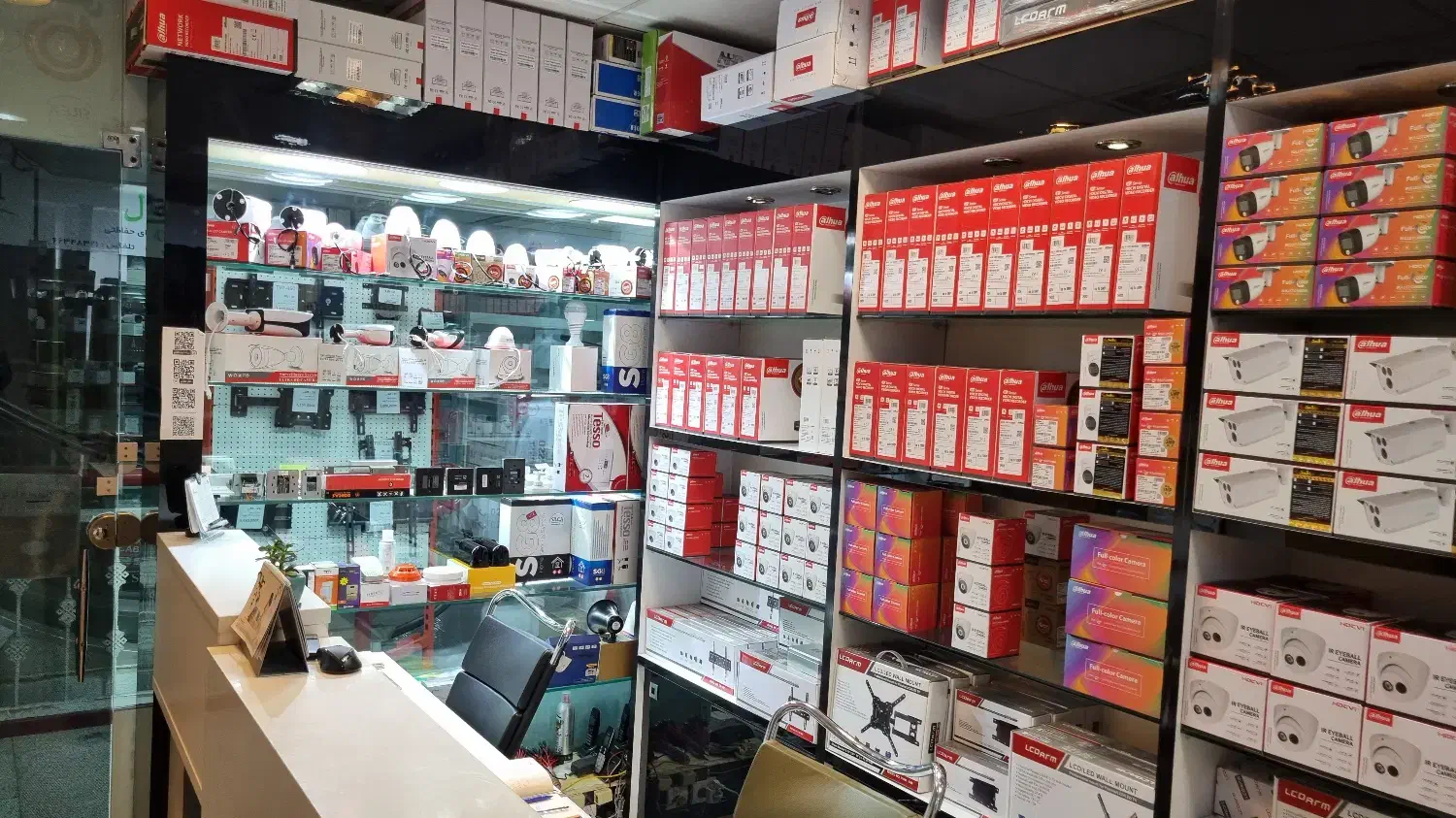 دوربین مداربسته (نقد و اقساط) -|دوربین مداربسته|تهران, علم و صنعت|دیوار