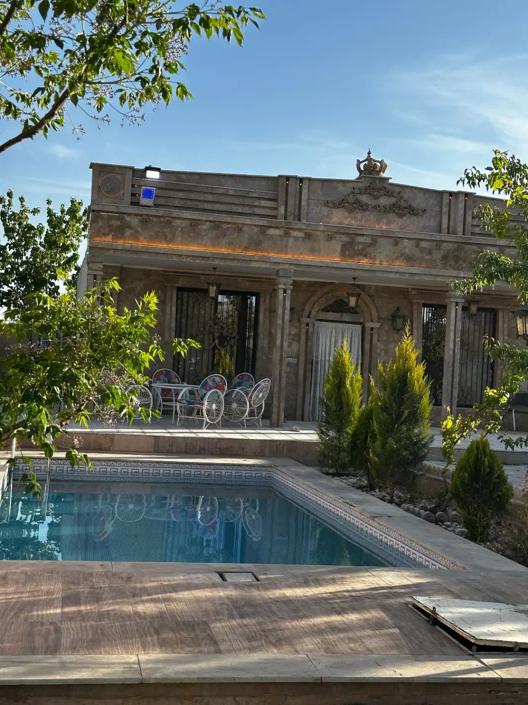 اجاره سالیانه باغ ویلا ۳ خواب|اجارهٔ خانه و ویلا|تهران, آبشار تهران (دریاچه)|دیوار