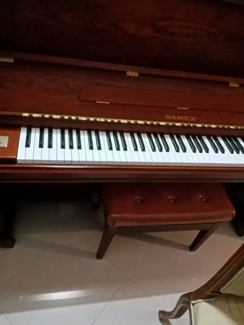 فروش پیانو مارک samic اصل کره|پیانو، کیبورد، آکاردئون|مشهد, بهشت|دیوار