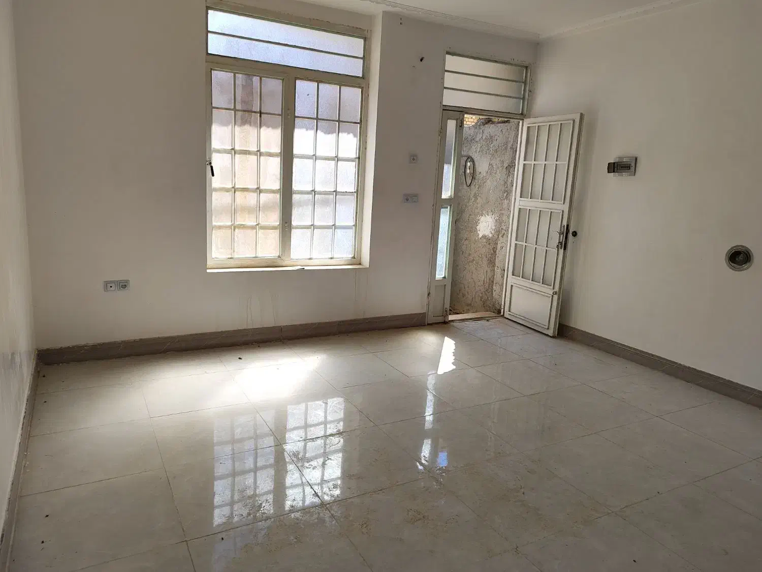 رهن منزل یه خوابه شاپور جان|اجارهٔ خانه و ویلا|شیراز, شاپورجان|دیوار