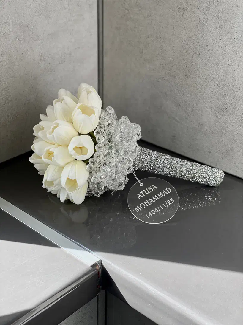 دسته گل عروس|گل مصنوعی|زنجان, |دیوار