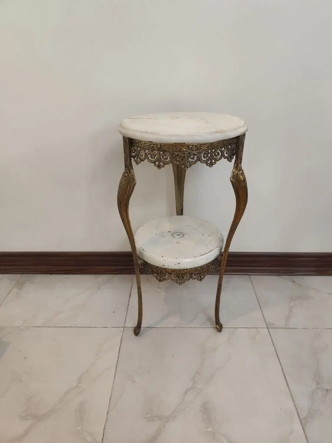 میز برنجی|میز تلفن|کرج, گلشهر|دیوار