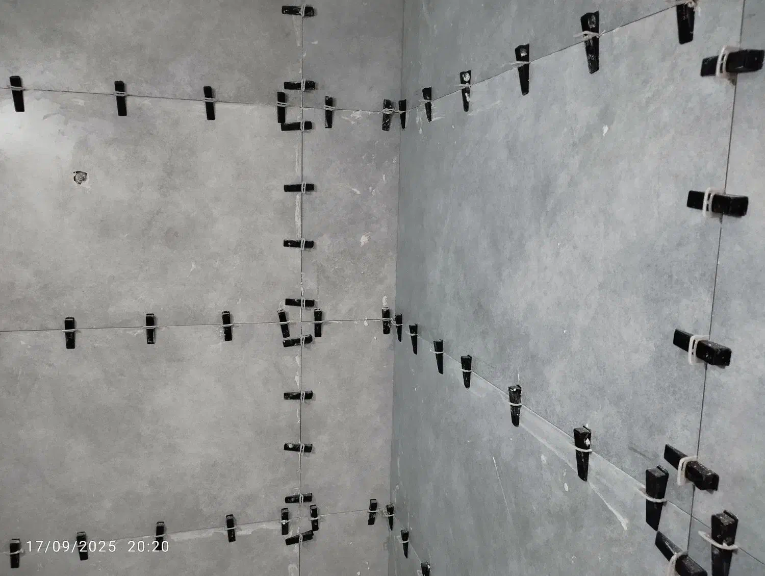 نصب کاشی و سرامیک|خدمات پیشه و مهارت|تهران, بنی‌هاشم|دیوار