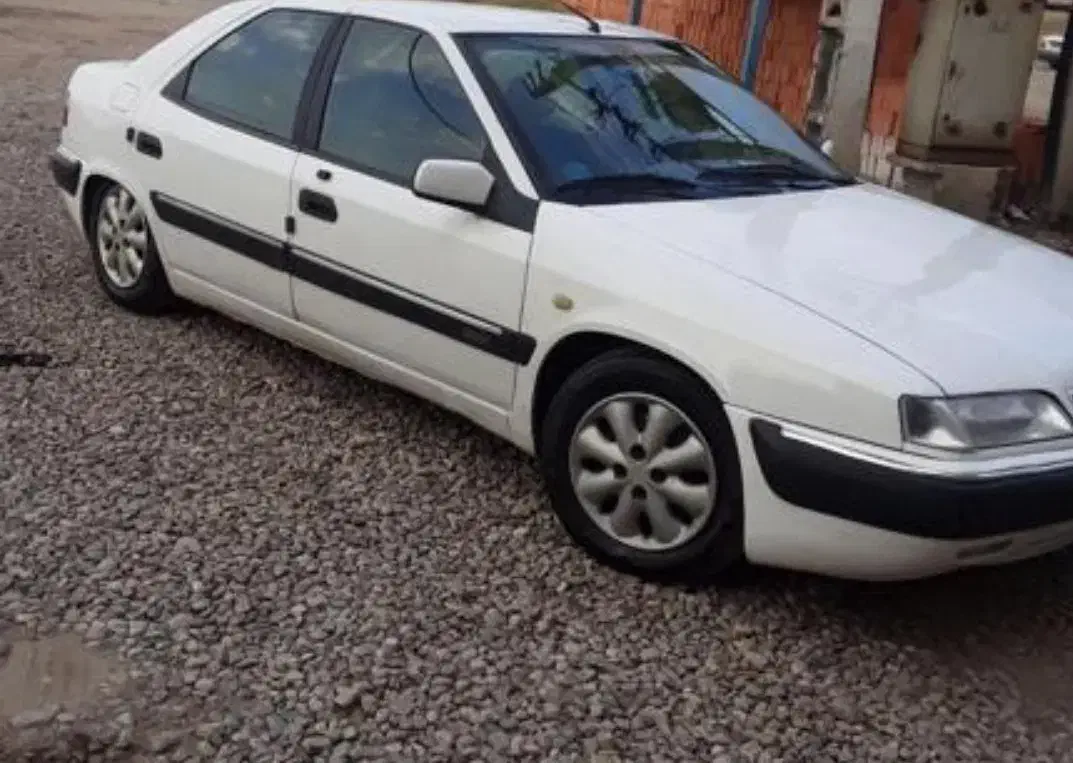 زانتیا سفید|خودرو سواری و وانت|سربیشه, |دیوار