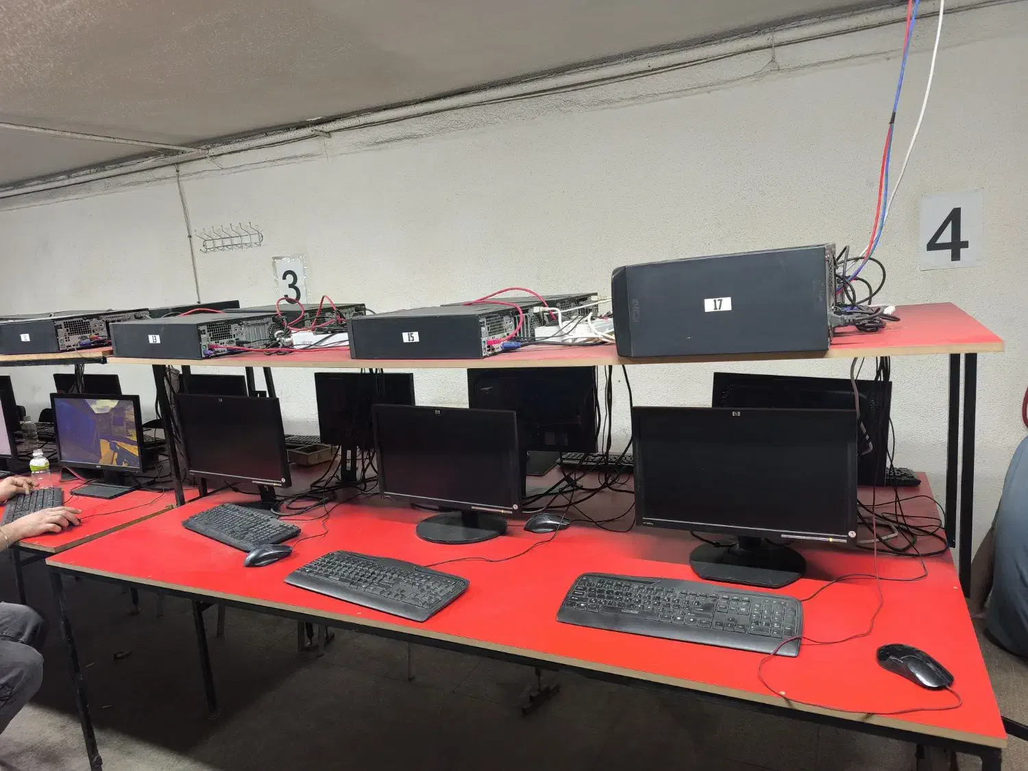 لوازم گیم نت فروشی|کنسول، بازی ویدئویی و آنلاین|تهران, خاک سفید|دیوار