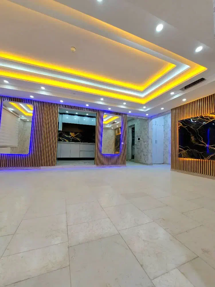 فروش آپارتمان ۱۰۰ متری ۳ خواب کوهپایه|فروش آپارتمان|پرند, فاز ۶|دیوار