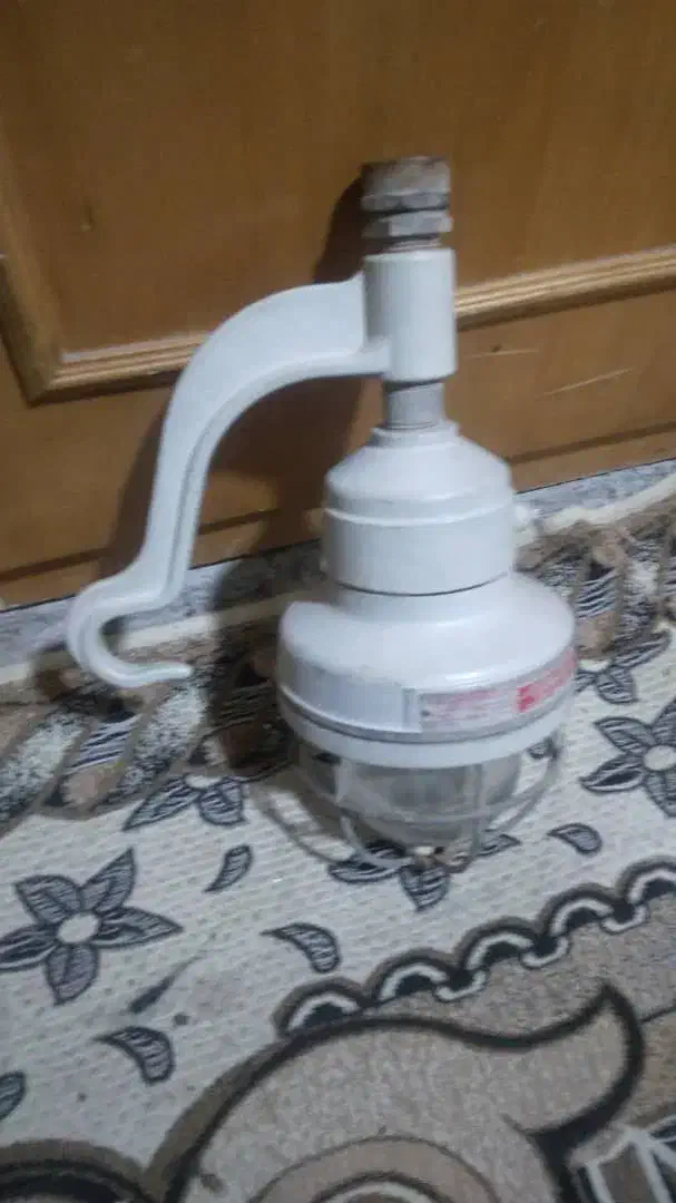 چراغ چدن آهنی|لامپ و چراغ|بندر ماهشهر, |دیوار