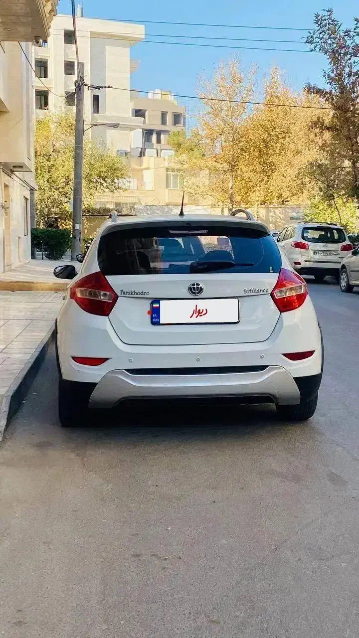 برلیانس کراس ۱۵۰۰ مدل ۹۶|خودرو سواری و وانت|مشهد, سجاد شهر|دیوار