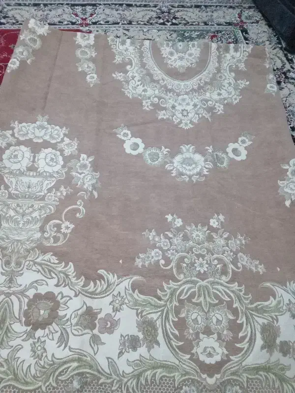 روفرشی|روفرشی|نیشابور, بنیاد شهید|دیوار